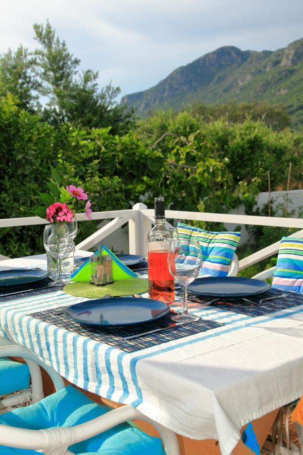 Blue Sky Cottage, Kanouli Beach Halikounas المظهر الخارجي الصورة