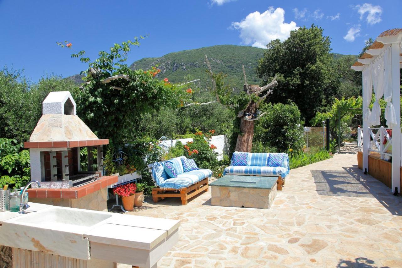 Blue Sky Cottage, Kanouli Beach Halikounas المظهر الخارجي الصورة
