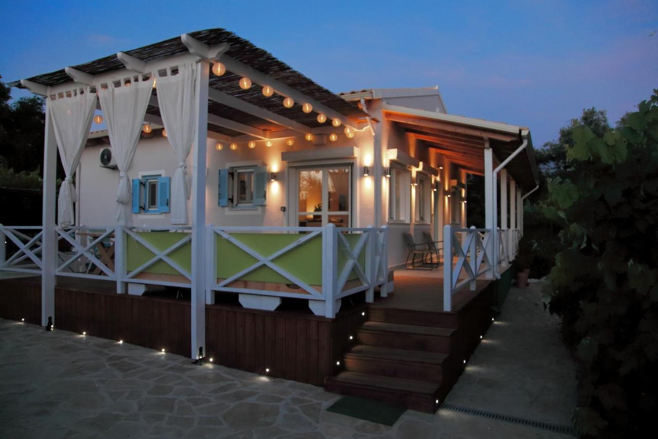 Blue Sky Cottage, Kanouli Beach Halikounas المظهر الخارجي الصورة